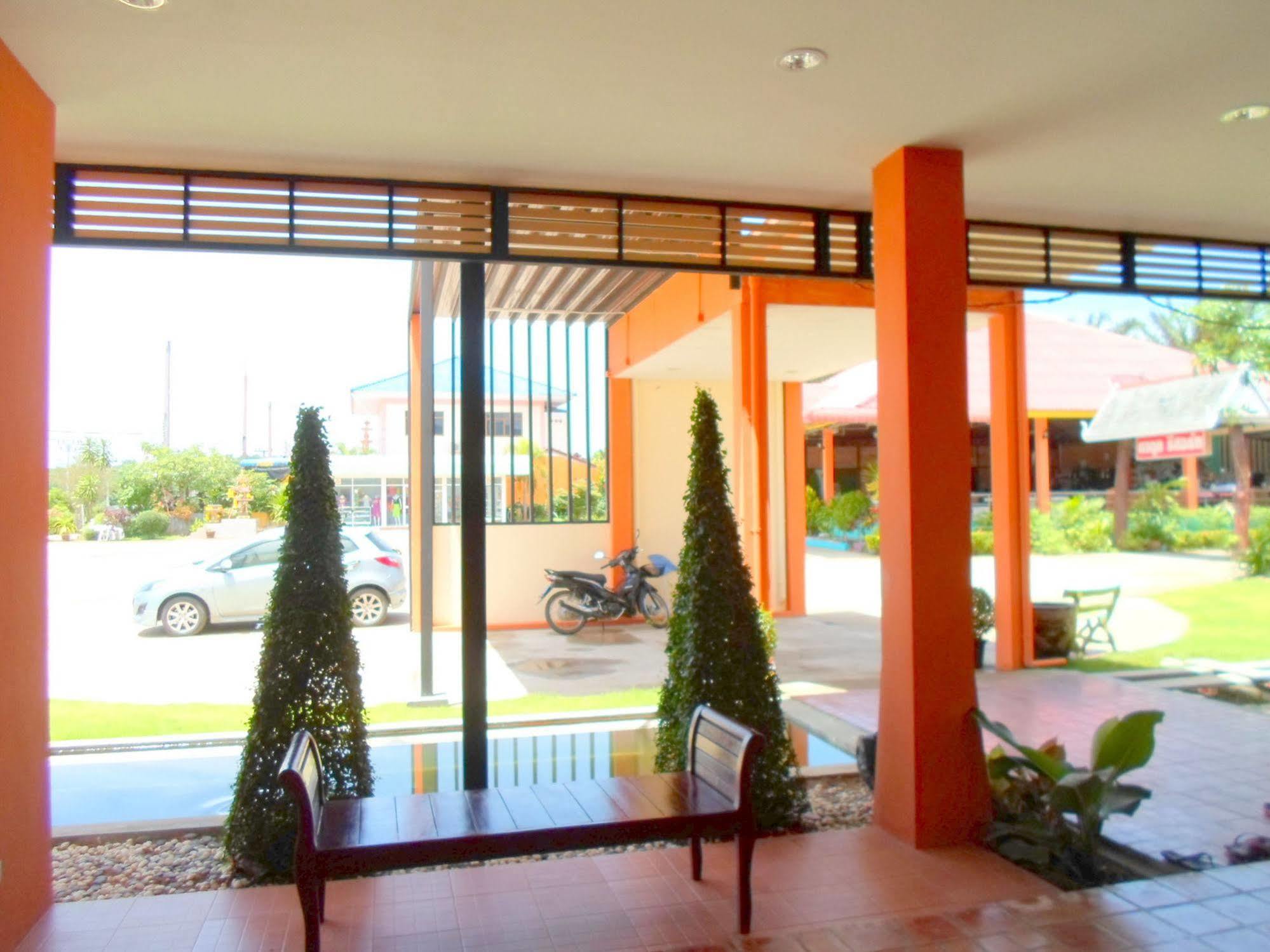 Bantatuk Resort & Restaurant Ban Tha Khun Eksteriør billede