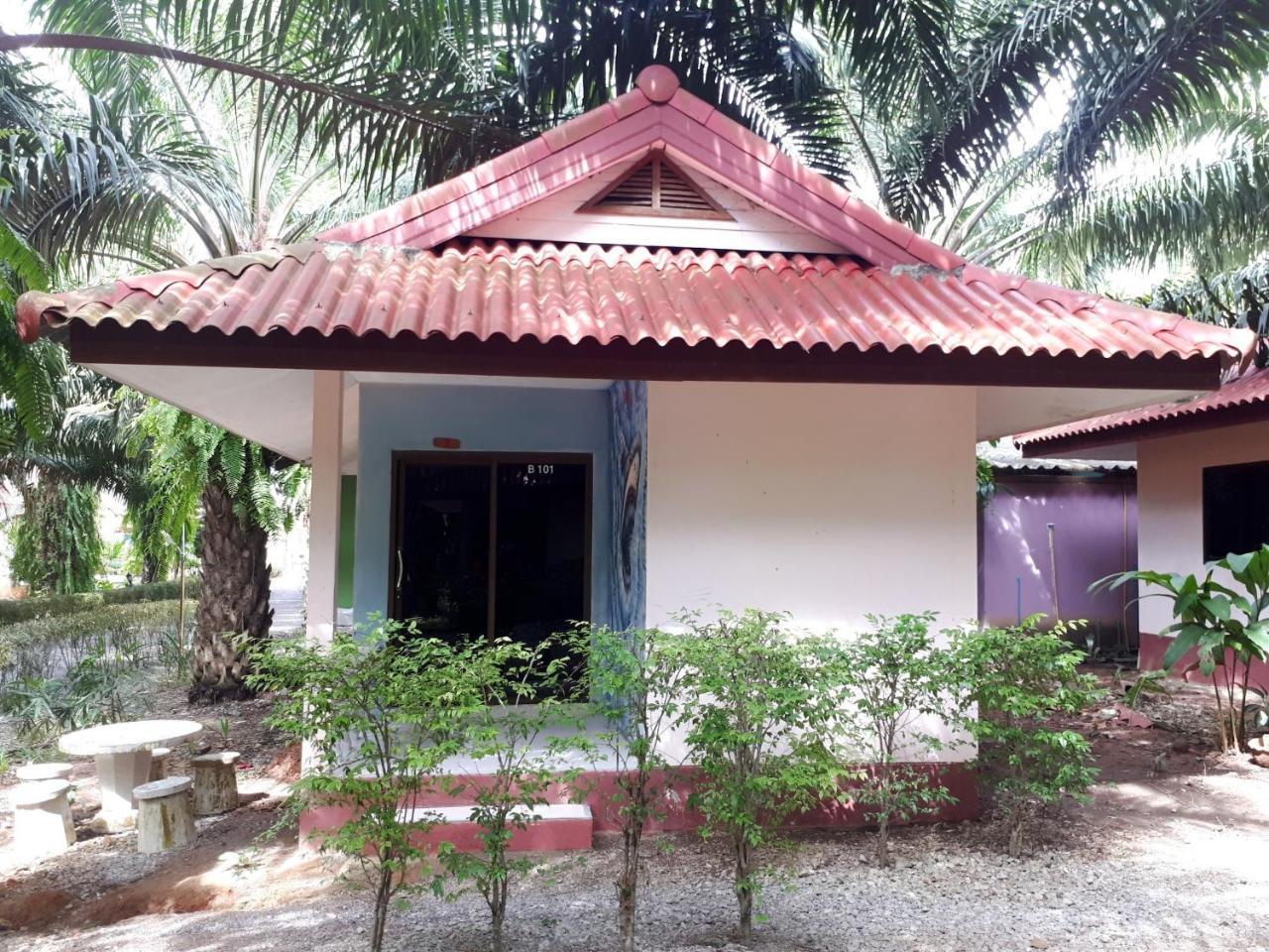 Bantatuk Resort & Restaurant Ban Tha Khun Eksteriør billede